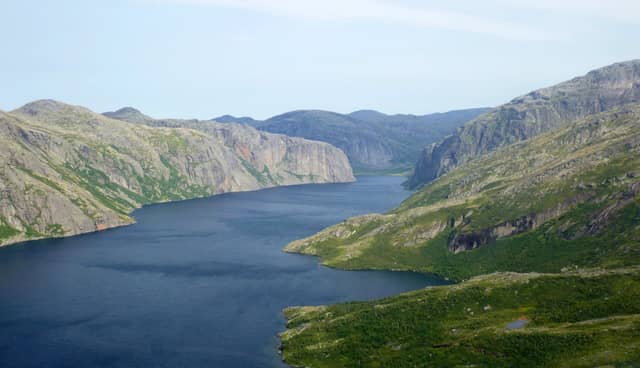 Akami-Uapishkᵁ-KakKasuak-Mealy Mountains National Park
